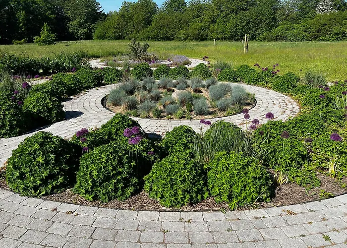 Хостел Emmaus *